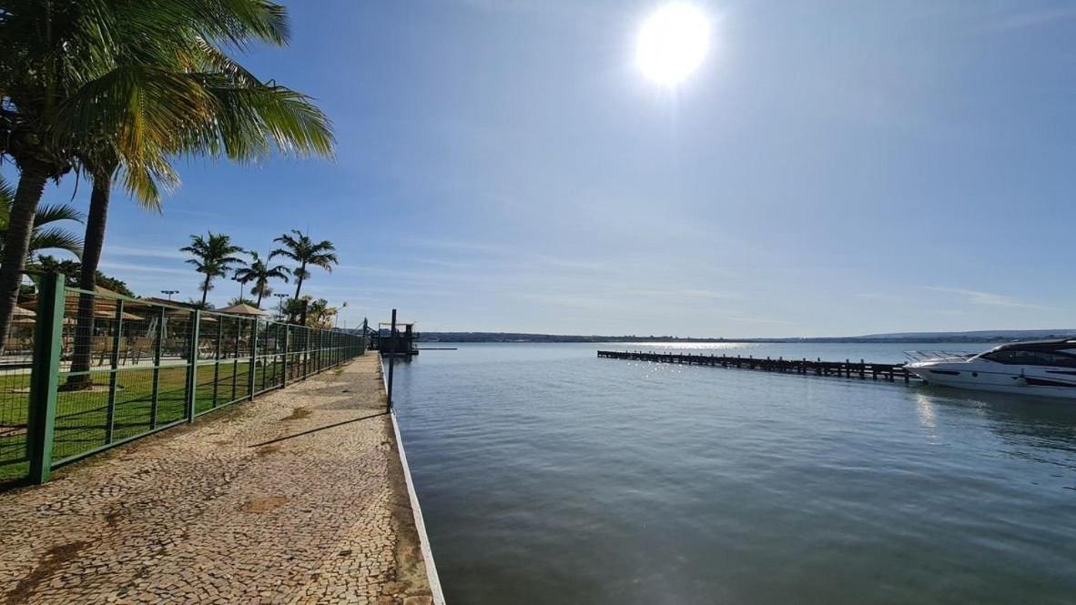 ברזיליה Luxuoso Flat Lake Side Com Vista Para O Lago מראה חיצוני תמונה